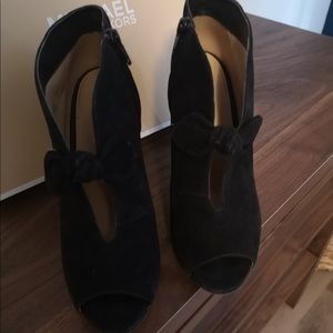 Michael Kors black high heel size 7